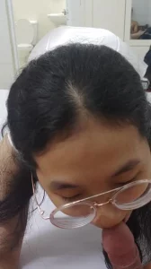 厂妹昨晚又出来了